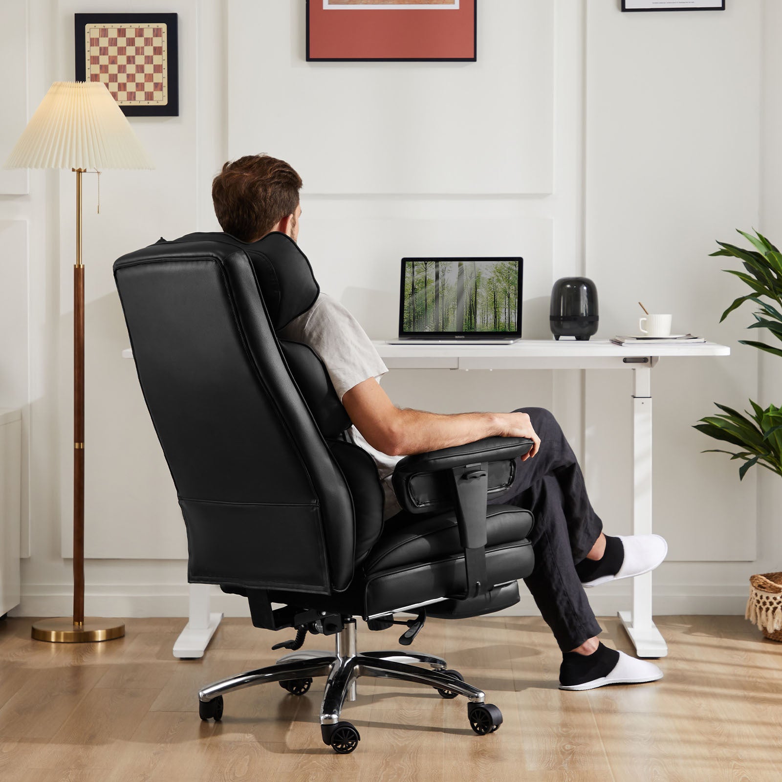 DeskUnivers™  ErgoZen Chair