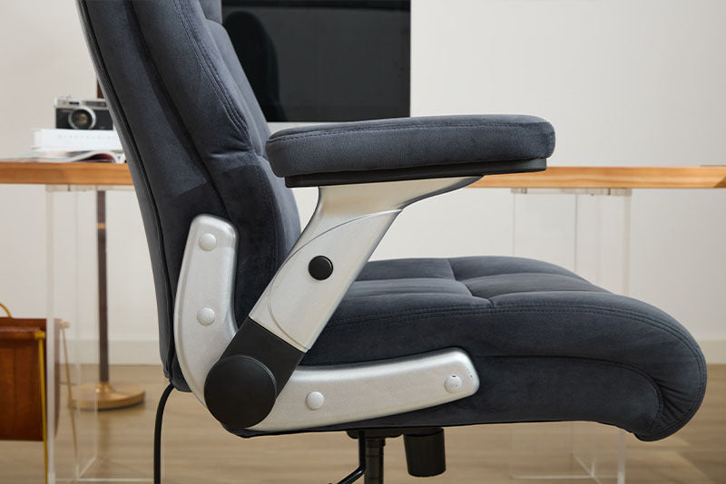 DeskUnivers™ Titan Exec Chair